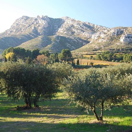 Sous Le Soleil Des Alpilles Apartment มูริแยส ภายนอก รูปภาพ