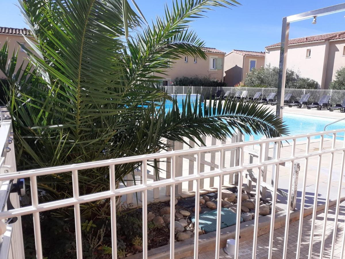 Sous Le Soleil Des Alpilles Apartment มูริแยส ภายนอก รูปภาพ