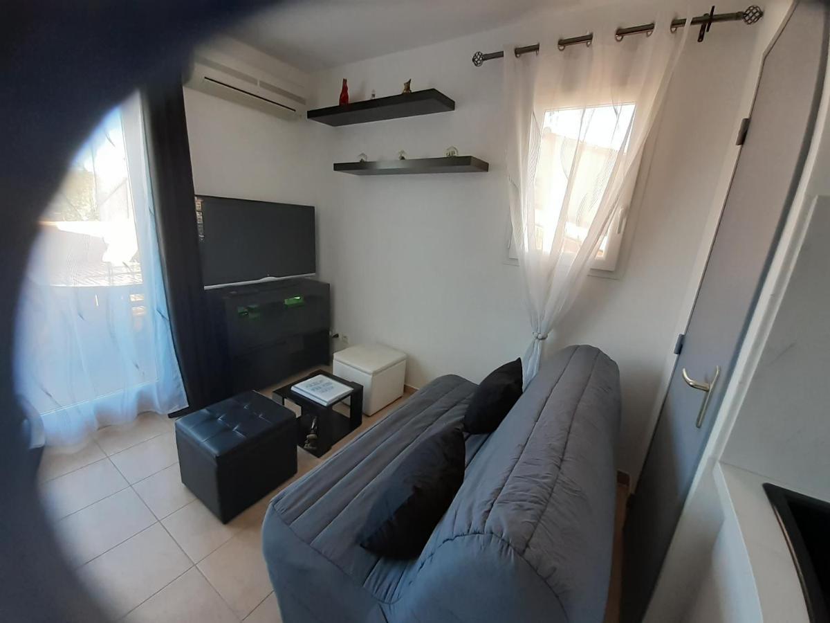 Sous Le Soleil Des Alpilles Apartment มูริแยส ภายนอก รูปภาพ
