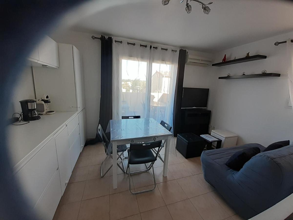 Sous Le Soleil Des Alpilles Apartment มูริแยส ภายนอก รูปภาพ