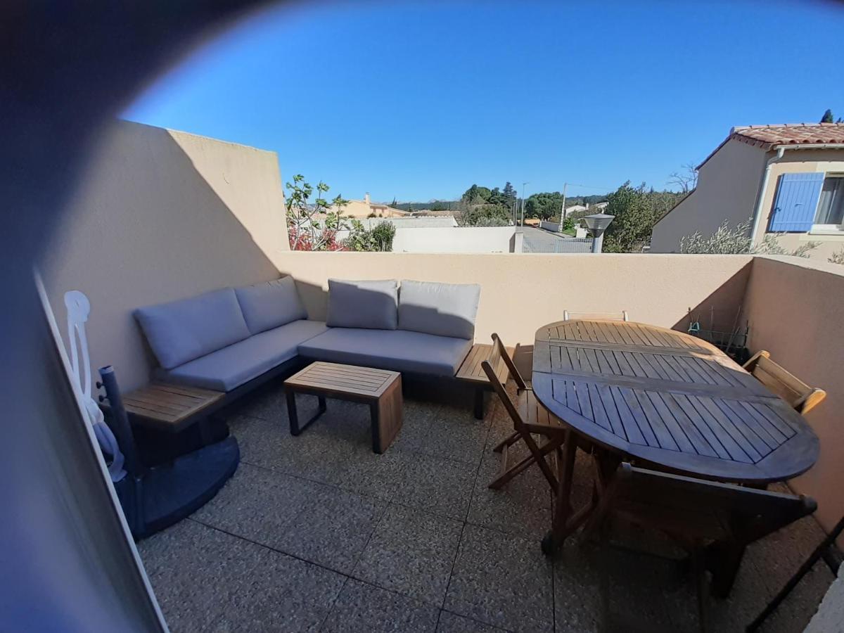 Sous Le Soleil Des Alpilles Apartment มูริแยส ภายนอก รูปภาพ
